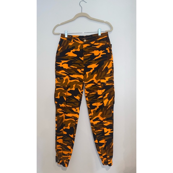 Sorella Pants - Women’s "Sorella" camo cargo pants